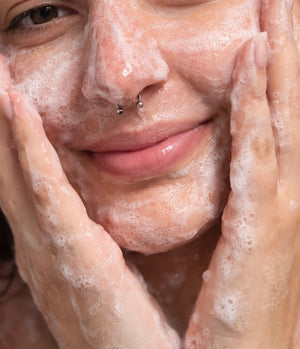 Yellow Rose Face Wash for Oily Skin (200 ml )